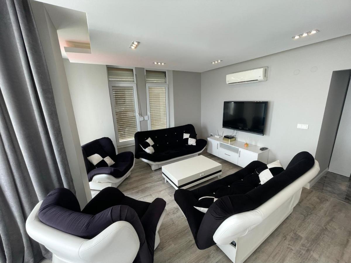 Sa Apartments! Beachfront Apartment With Sea View & Pool アランヤ エクステリア 写真
