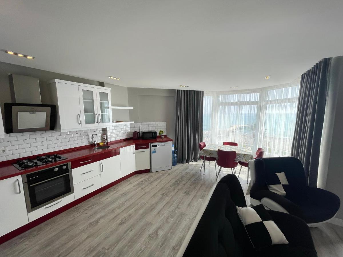 Sa Apartments! Beachfront Apartment With Sea View & Pool アランヤ エクステリア 写真
