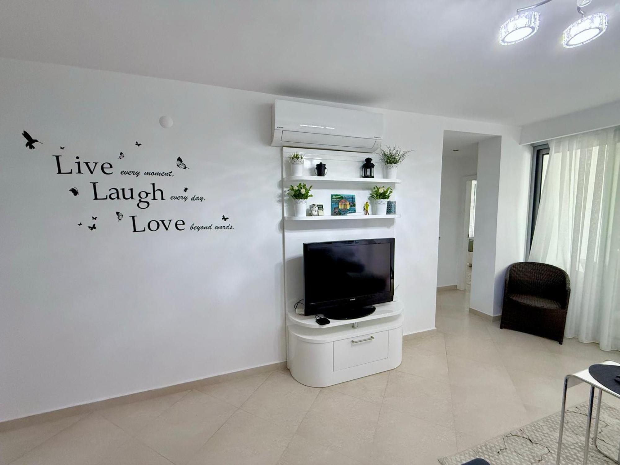 Sa Apartments! Beachfront Apartment With Sea View & Pool アランヤ エクステリア 写真