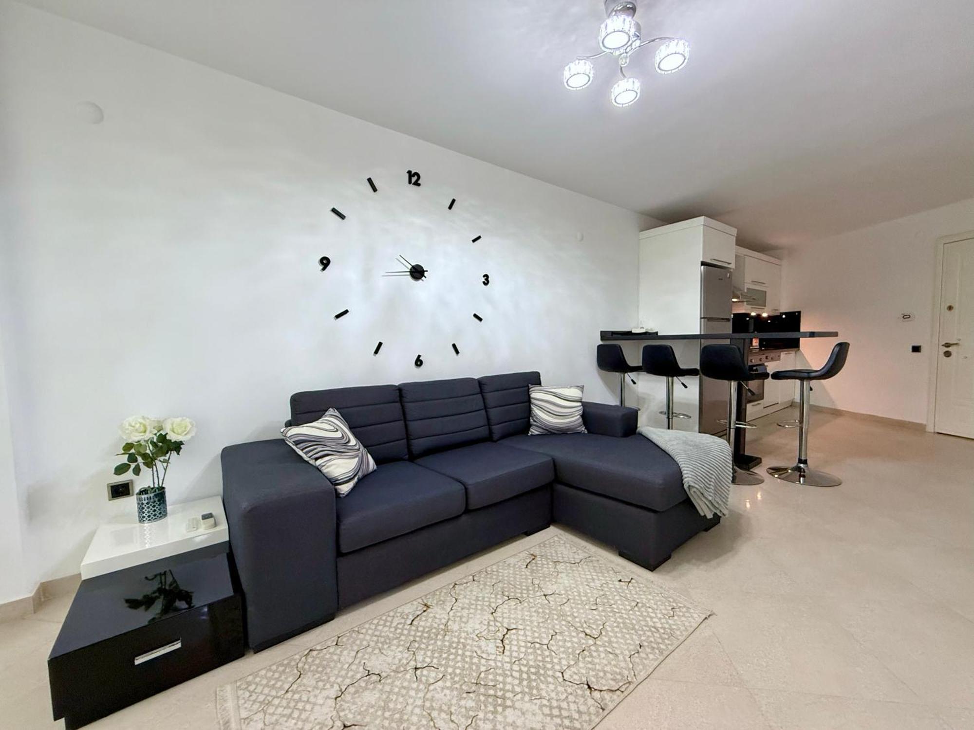 Sa Apartments! Beachfront Apartment With Sea View & Pool アランヤ エクステリア 写真